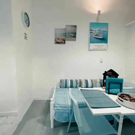 Lolaos 2 Apartment