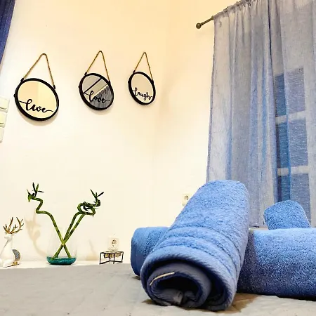 Lolaos 2 * Mykonos Town